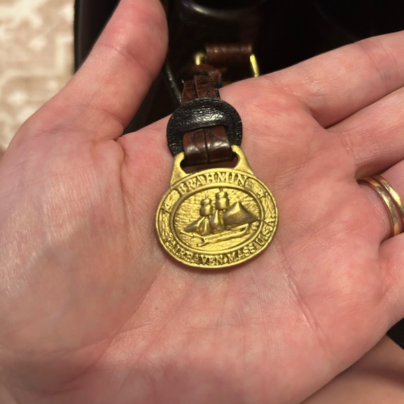 Vintage Brahmin Crocodile Embossed Crossbody Bag - Picture 11 of 15